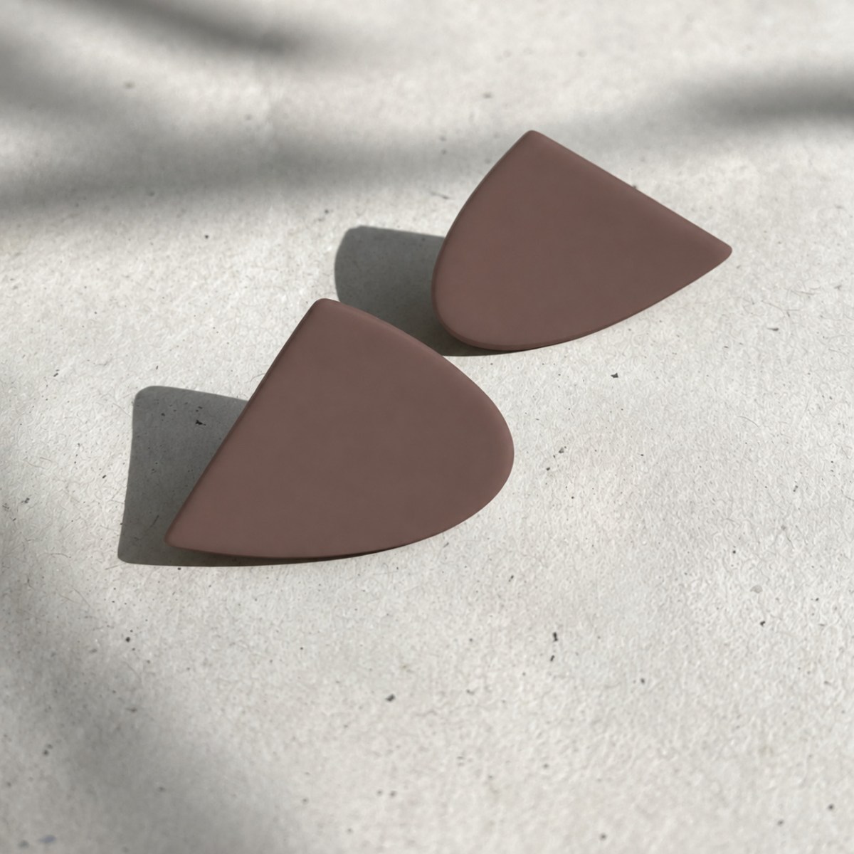BROWN4