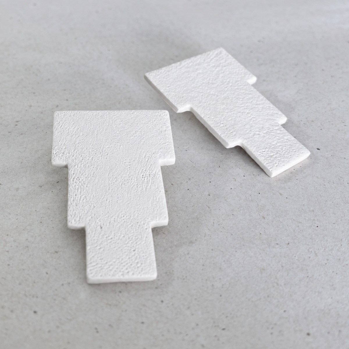 WHITE1